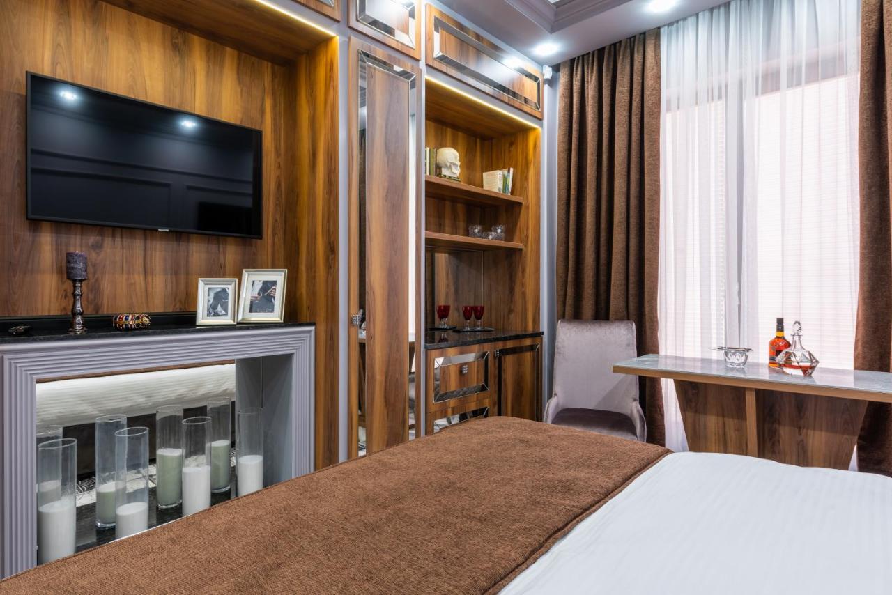 Mr Grey Boutique Hotel Odessa Extérieur photo