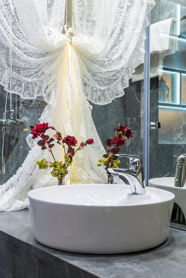 Mr Grey Boutique Hotel Odessa Extérieur photo