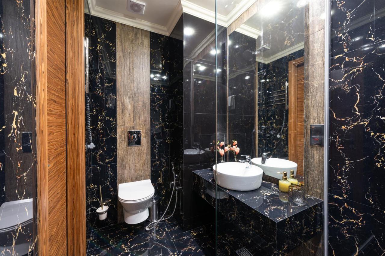 Mr Grey Boutique Hotel Odessa Extérieur photo